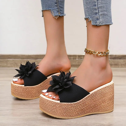 Eenvoudige en ademende orthopedische sandalen