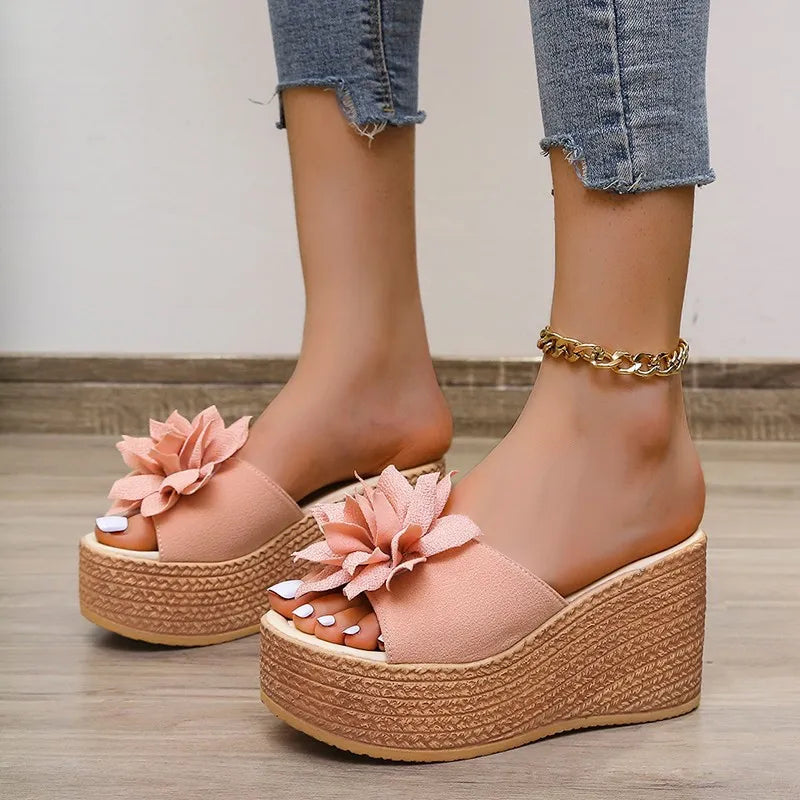 Eenvoudige en ademende orthopedische sandalen