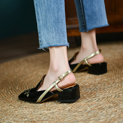Elegante en gedetailleerde ondersteunende zomersandalen