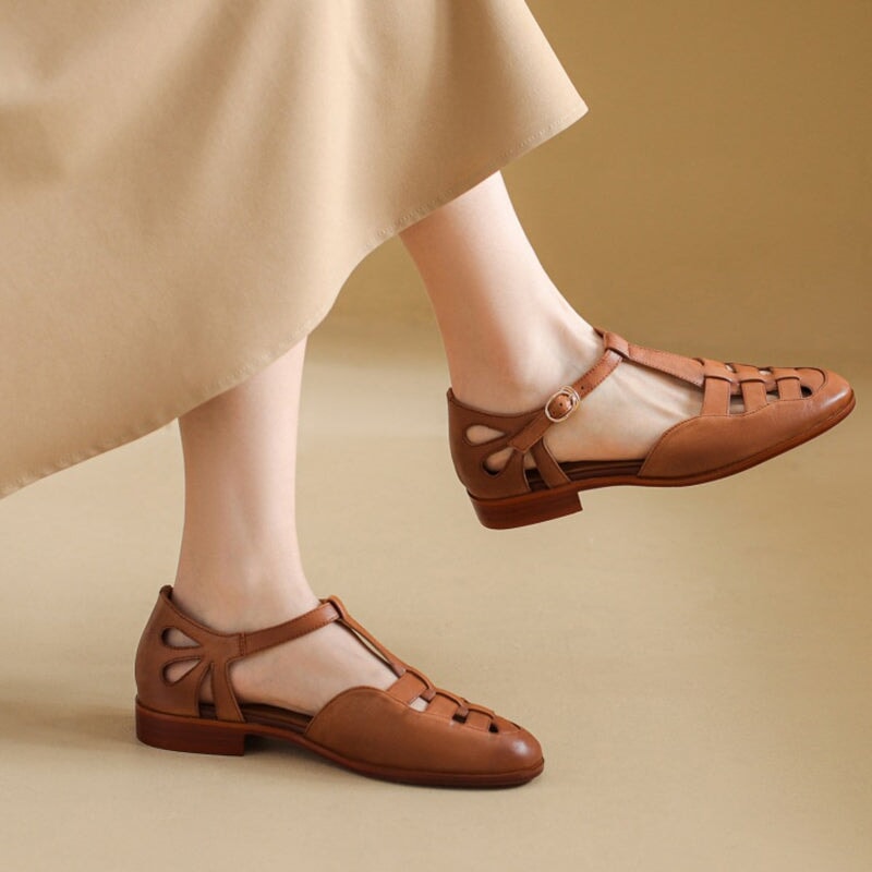 Slanke en ondersteunende orthopedische zomersandalen