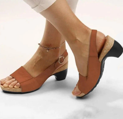 Gepolijste en ademende orthopedische schoenen